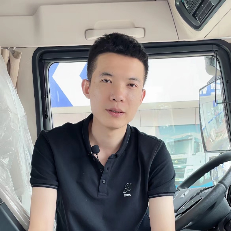 胡一凡的第一张照片--乌鲁木齐相亲服务中心
