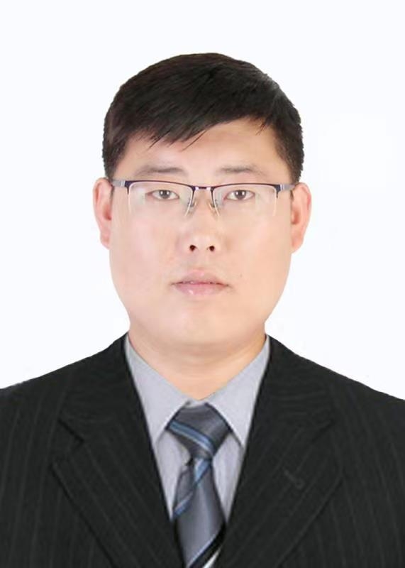 我轻轻地来了的第一张照片--乌鲁木齐相亲服务中心