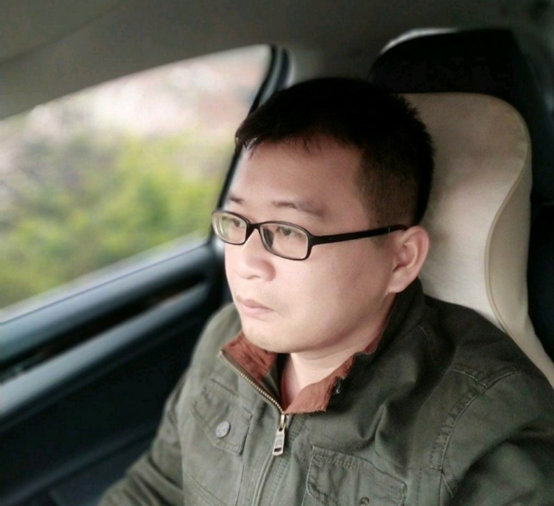 海风吹动你的心的第二张照片--乌鲁木齐相亲服务中心