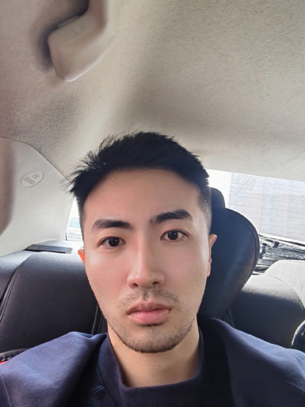 银角大王的第一张照片--乌鲁木齐相亲服务中心