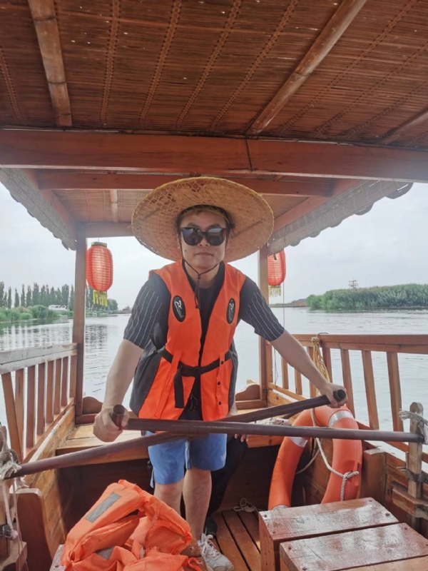小龙虾的第二张照片--乌鲁木齐相亲服务中心