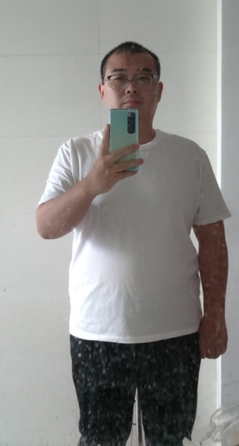 佛系胖子的第一张照片--乌鲁木齐相亲服务中心