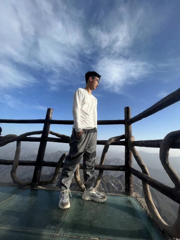 怜ぁ熙的第一张照片--乌鲁木齐相亲服务中心