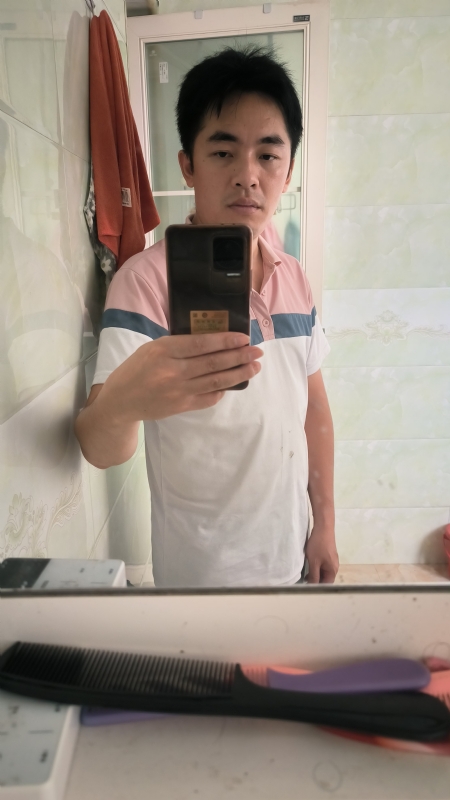 云飞的第一张照片--乌鲁木齐相亲服务中心