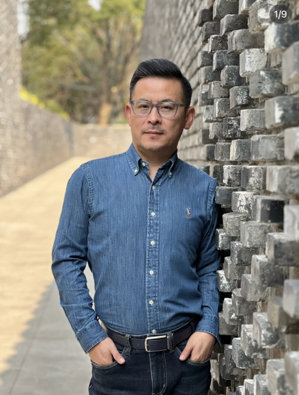 岁月不饶人的第一张照片--乌鲁木齐相亲服务中心