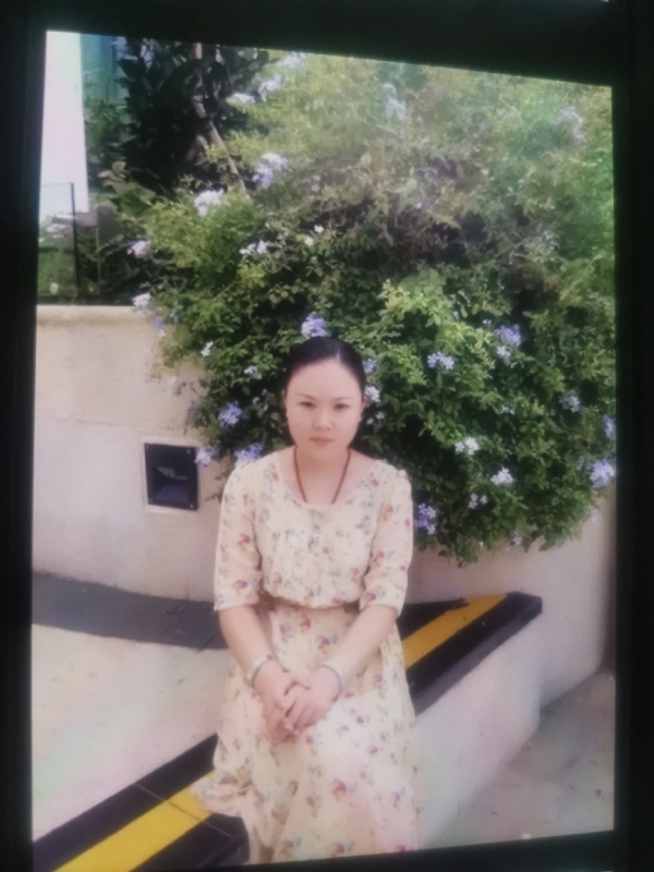 李姝静的第三张照片--乌鲁木齐相亲服务中心