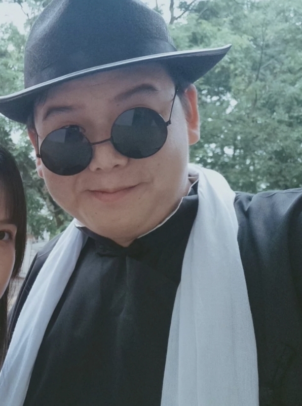 小路口的第一张照片--乌鲁木齐相亲服务中心