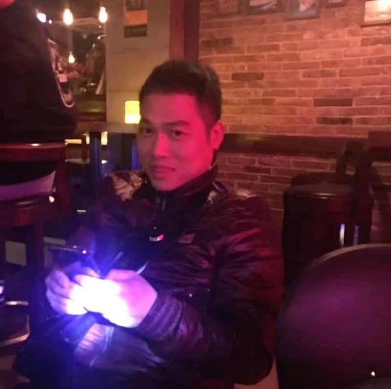 真谛的第一张照片--乌鲁木齐相亲服务中心