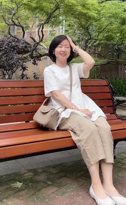 千年老母猪的第五张照片--乌鲁木齐相亲服务中心