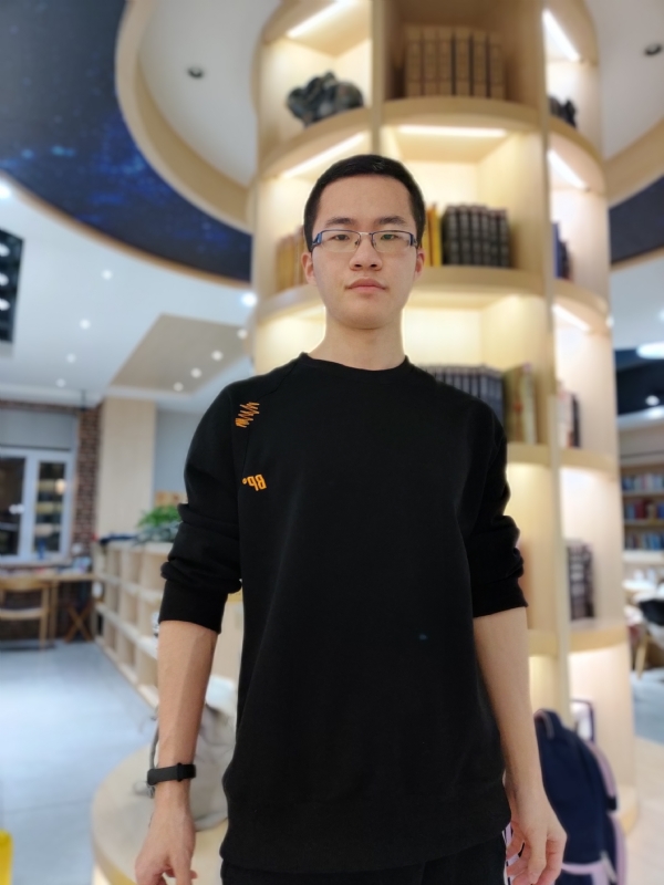 轩墨的第一张照片--乌鲁木齐相亲服务中心