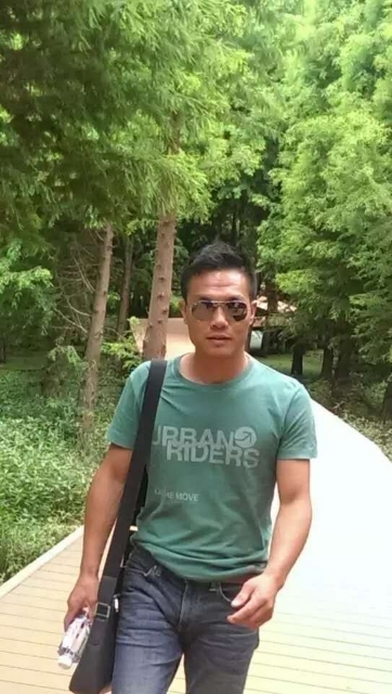 荆州王婆说媒的第一张照片--乌鲁木齐相亲服务中心