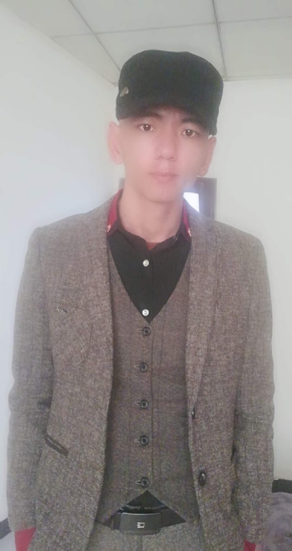 大叔的生活的第一张照片--乌鲁木齐相亲服务中心