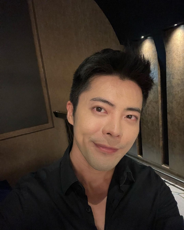 蛮子的第一张照片--乌鲁木齐相亲服务中心