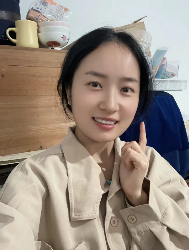 多喝热水的第一张照片--乌鲁木齐相亲服务中心