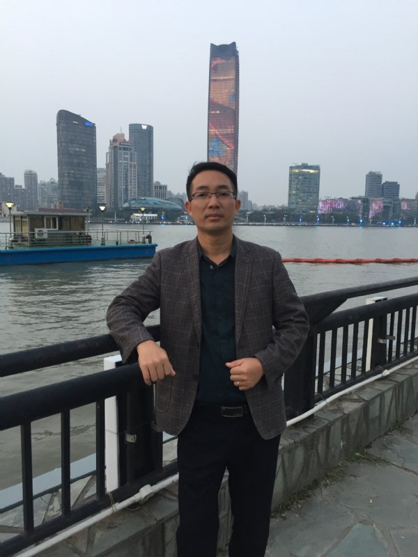 风月无边的第一张照片--乌鲁木齐相亲服务中心