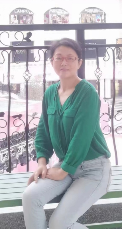 丽华的第一张照片--乌鲁木齐相亲服务中心