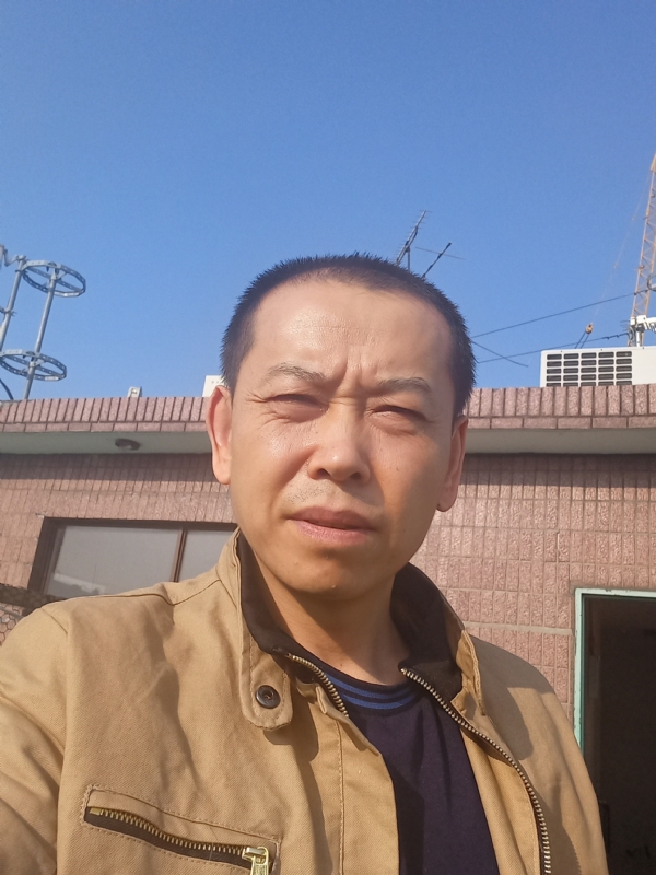 红尘逐浪的第一张照片--乌鲁木齐相亲服务中心