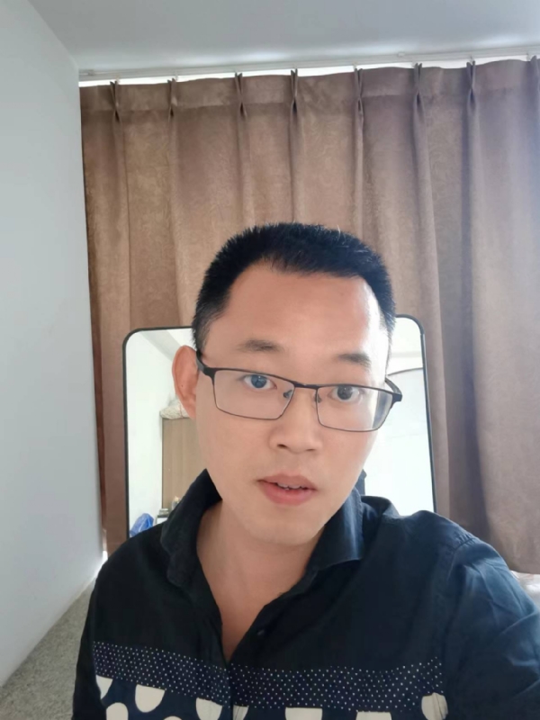 lips11的第一张照片--乌鲁木齐相亲服务中心