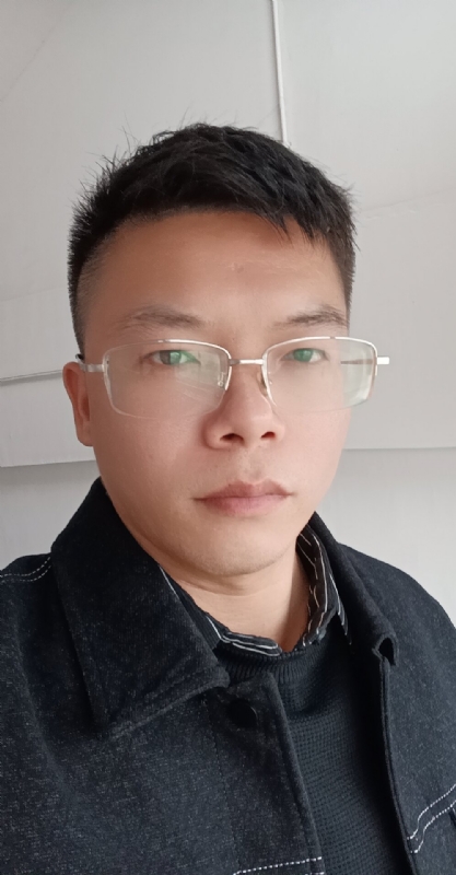 叶伟的第一张照片--乌鲁木齐相亲服务中心