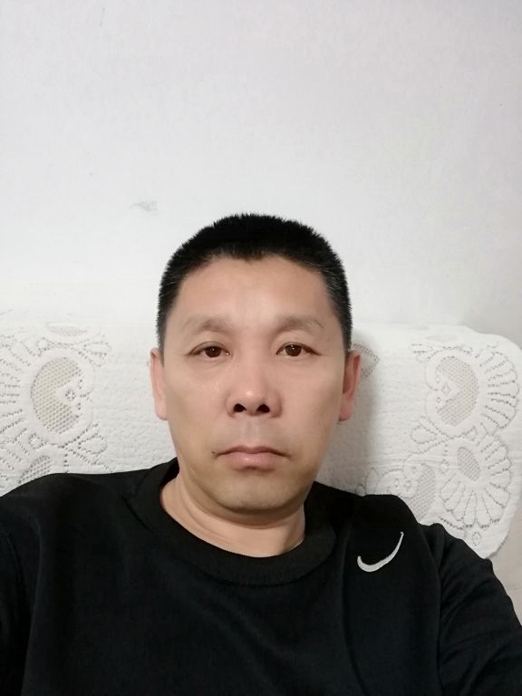 野1111的第一张照片--乌鲁木齐相亲服务中心