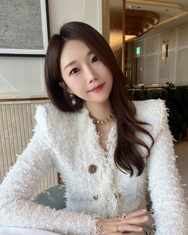 惠然的第一张照片--乌鲁木齐相亲服务中心