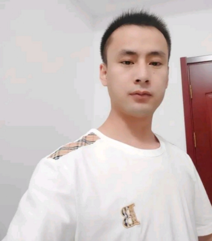 海阔天空的第一张照片--乌鲁木齐相亲服务中心