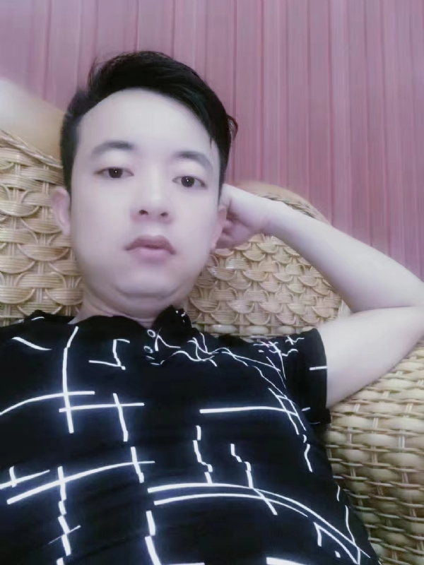恋上一座城的第一张照片--乌鲁木齐相亲服务中心
