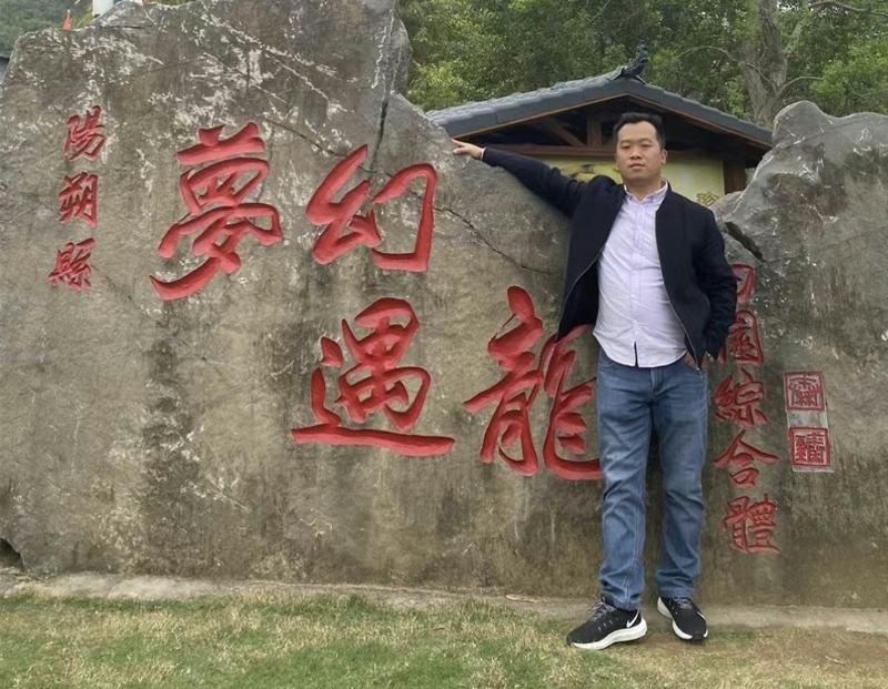快乐每一天的第一张照片--乌鲁木齐相亲服务中心