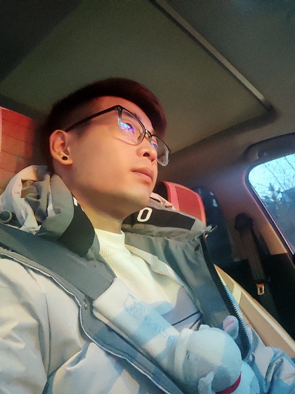 小奕的第二张照片--乌鲁木齐相亲服务中心