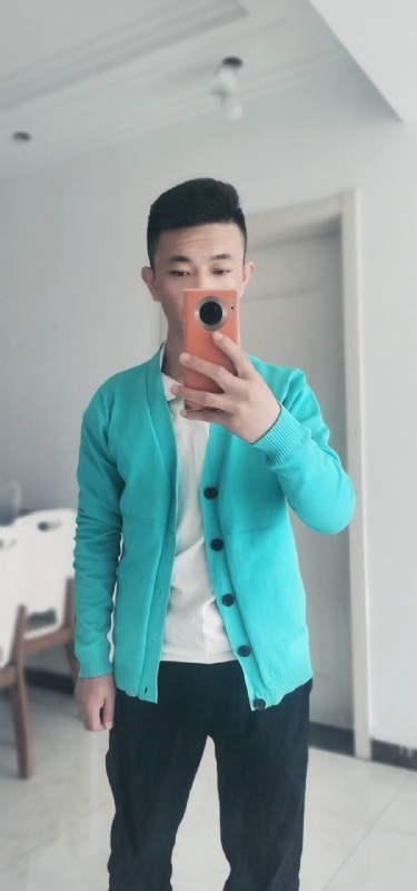康荣振的第一张照片--乌鲁木齐相亲服务中心