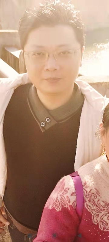 邓生的第二张照片--乌鲁木齐相亲服务中心