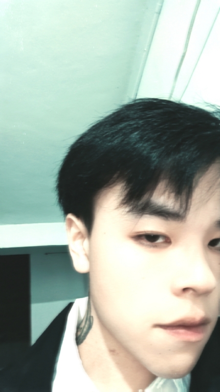 余温的第一张照片--乌鲁木齐相亲服务中心