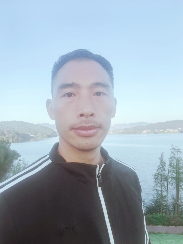 Runner的第一张照片--乌鲁木齐相亲服务中心