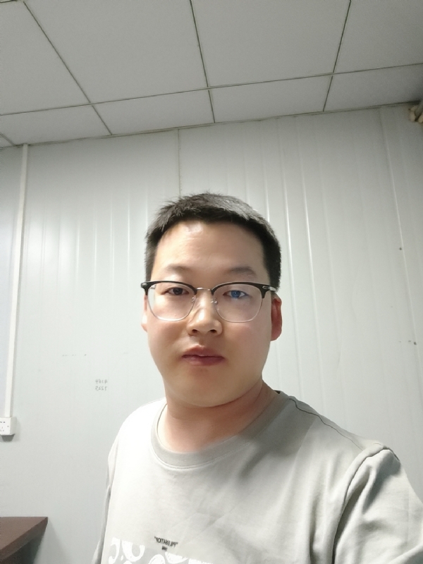 落木的第一张照片--乌鲁木齐相亲服务中心