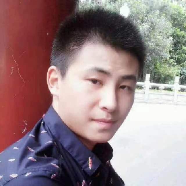 开心就好的第一张照片--乌鲁木齐相亲服务中心