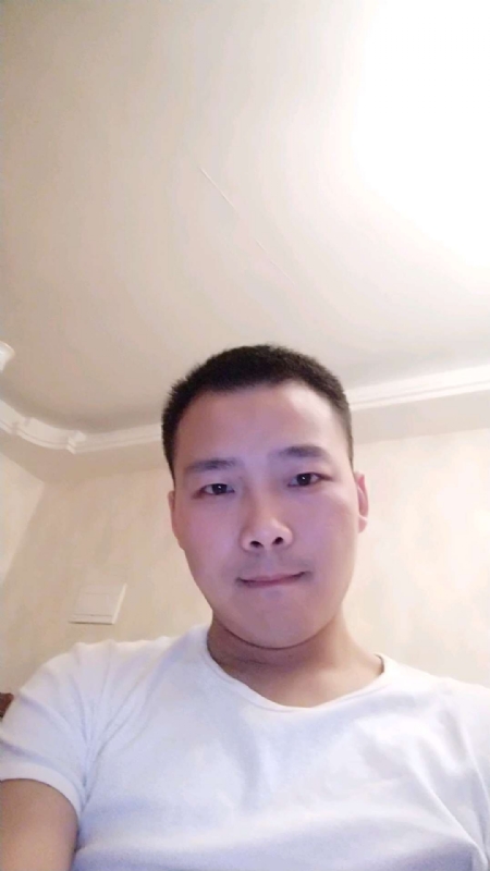 李先生的第一张照片--乌鲁木齐相亲服务中心