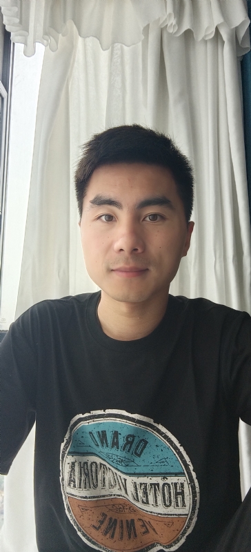 叶秋的第二张照片--乌鲁木齐相亲服务中心