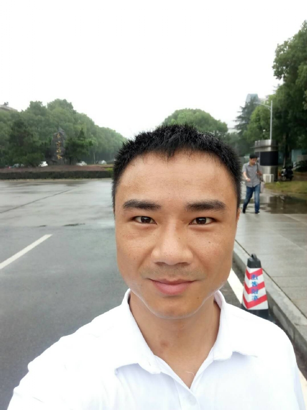 水木年华的第一张照片--乌鲁木齐相亲服务中心