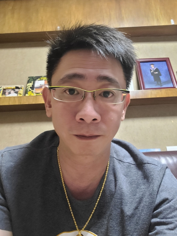 Kam的第一张照片--乌鲁木齐相亲服务中心