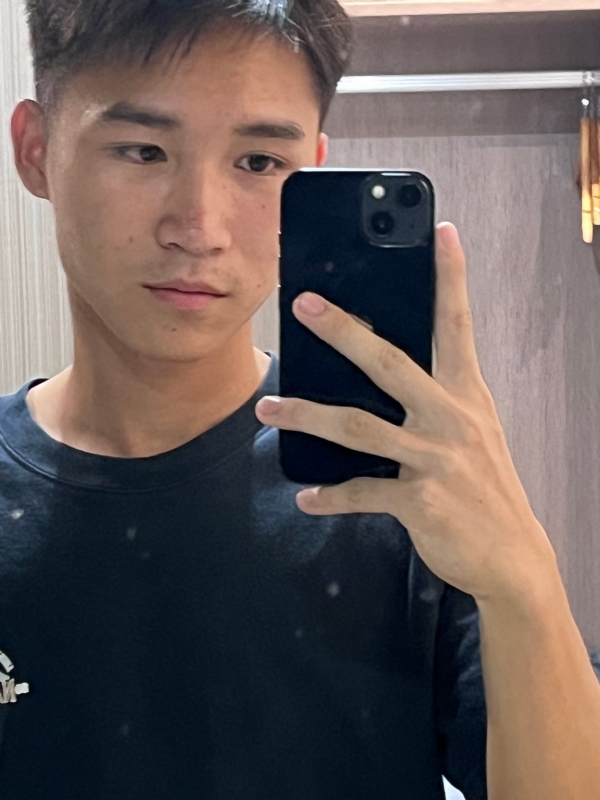 画家的第一张照片--乌鲁木齐相亲服务中心