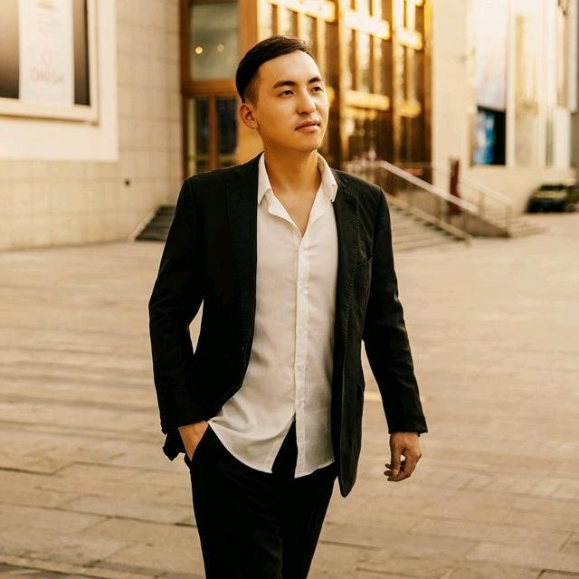 墨墨的第一张照片--乌鲁木齐相亲服务中心