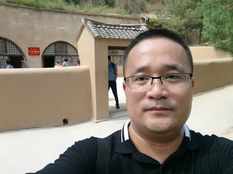 南阳农夫的第一张照片--乌鲁木齐相亲服务中心
