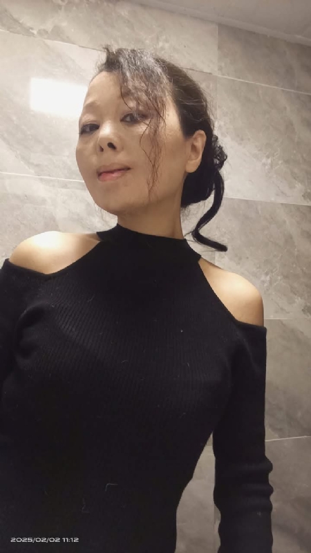 阿春的第一张照片--乌鲁木齐相亲服务中心
