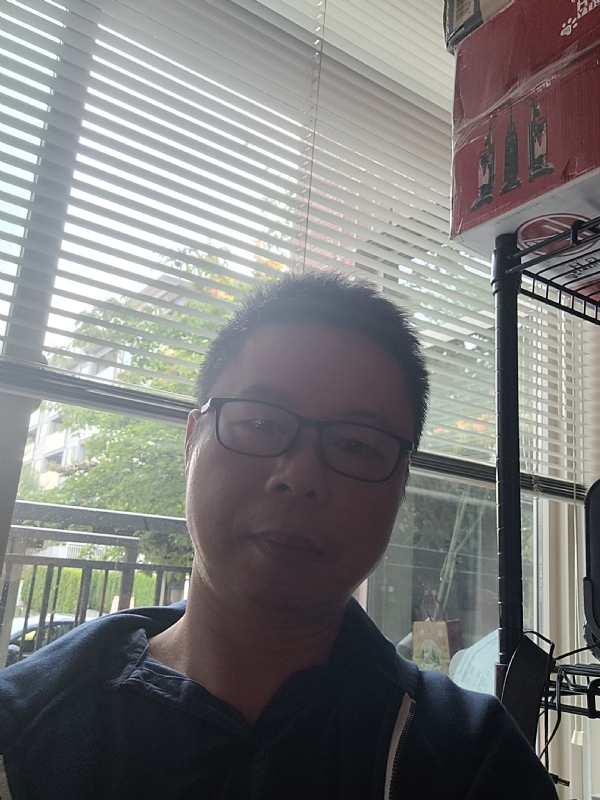 yin的第二张照片--乌鲁木齐相亲服务中心