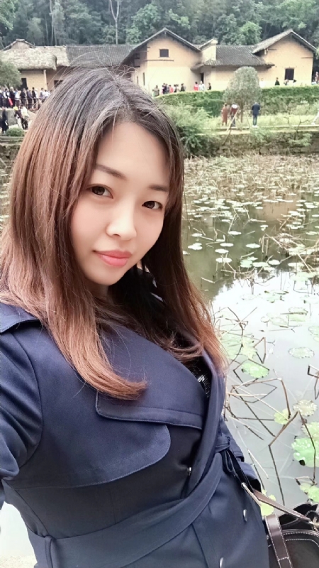 百合的第一张照片--乌鲁木齐相亲服务中心