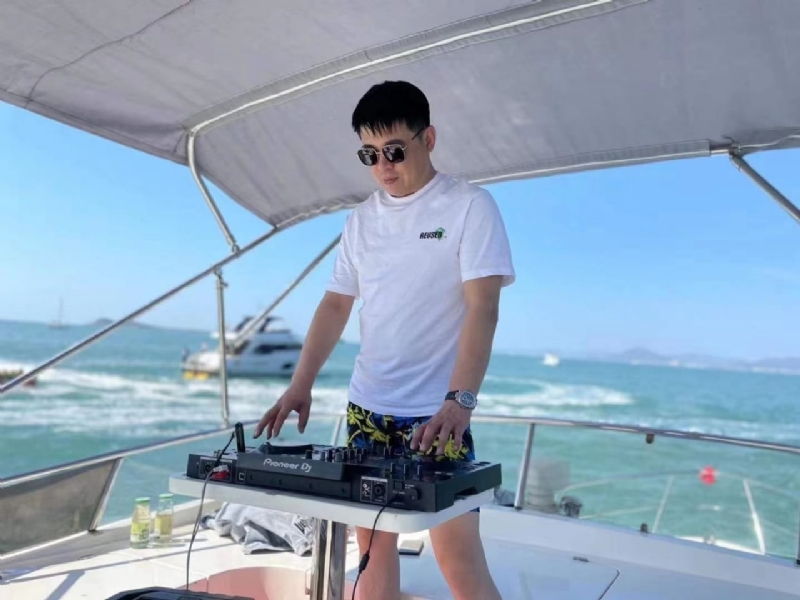 魔盒的第一张照片--乌鲁木齐相亲服务中心