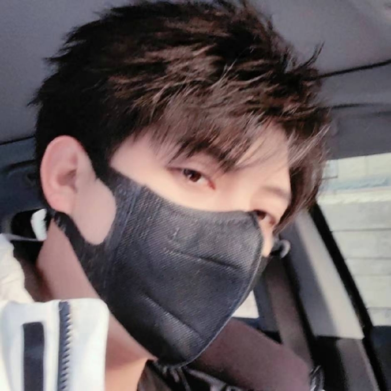 ikun的第一张照片--乌鲁木齐相亲服务中心