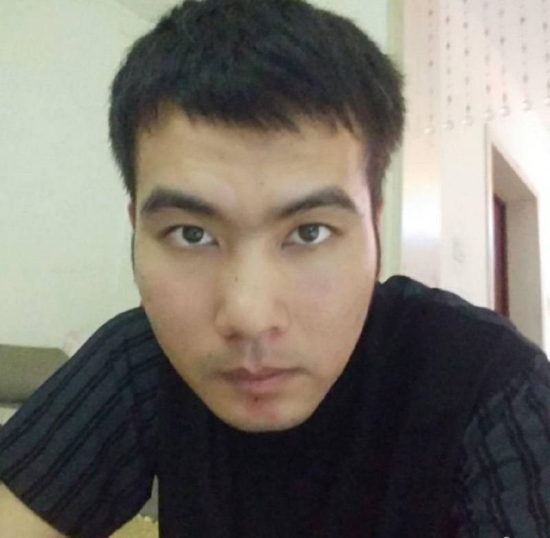 哭泣的小三的第一张照片--乌鲁木齐相亲服务中心