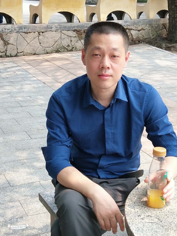 stanley的第一张照片--乌鲁木齐相亲服务中心
