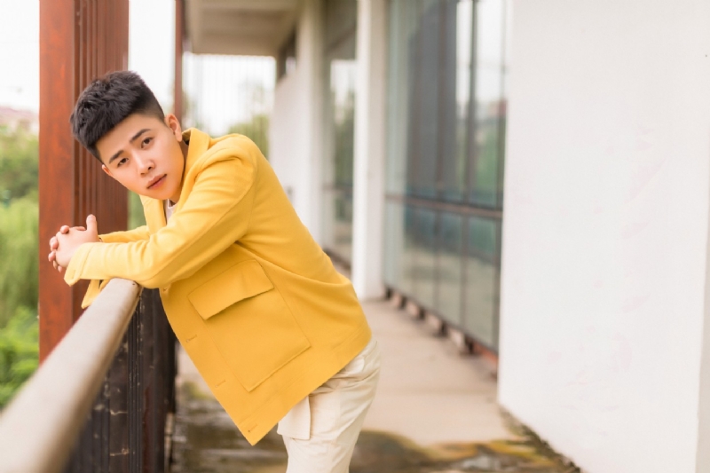小付吖的第一张照片--乌鲁木齐相亲服务中心
